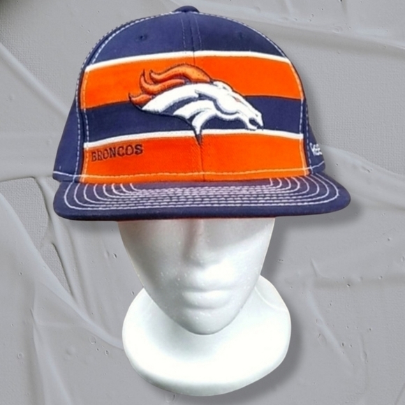 Denver Broncos NFL Vintage Reebok Football Cap Size L/XL - Picture 1 of 8